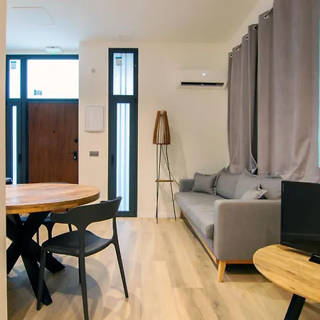 Vlc Host - Cubells Apartman